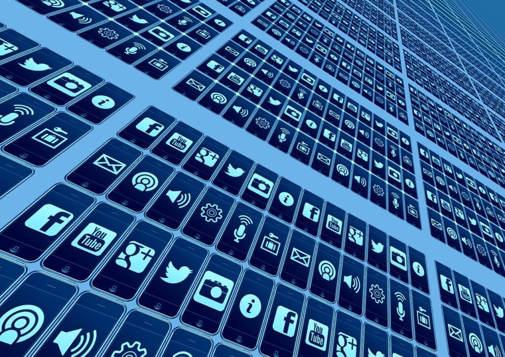 AI Tools for Generating Content for Social Media Ads